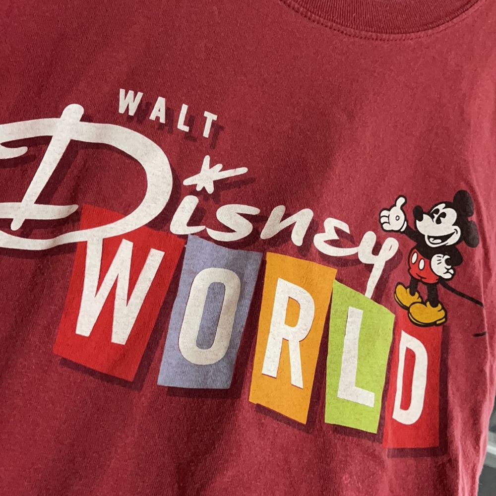 🎉Vintage Disney Tee - Picture 2 of 7